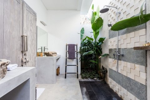 3 bedrooms Villa in Seminyak, Badung, Indonesia No. 1559 20