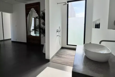 3 bedrooms Villa in Pererenan, Mengwi, Badung, Indonesia No. 10075 15