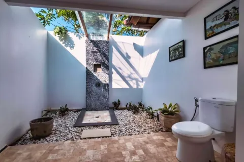 6 bedrooms Villa in Tumbak Bayuh, Mengwi, Badung, Indonesia No. 10073 16