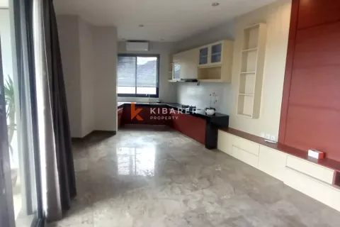 Вилла с 3 спальнями в Kerobokan, Бадунг, Индонезия № 12690 4