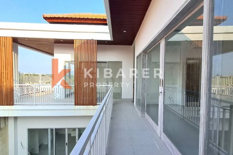 3 bedrooms Villa in Canggu, Badung, Indonesia No. 12913 7