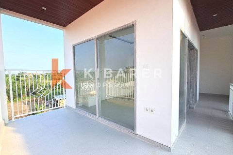 3 bedrooms Villa in Canggu, Badung, Indonesia No. 12913 10