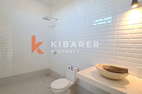 3 bedrooms Villa in Canggu, Badung, Indonesia No. 12913 5