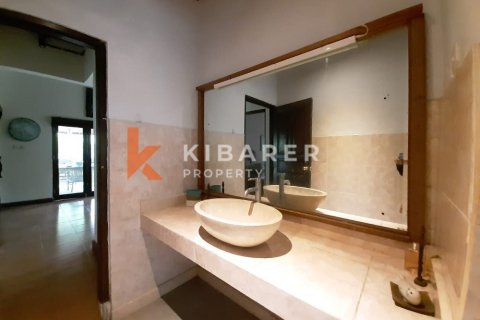 4 bedrooms Villa in Badung, Indonesia No. 11934 13