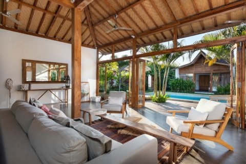 4 bedrooms Villa in Seminyak, Badung, Indonesia No. 1233 8
