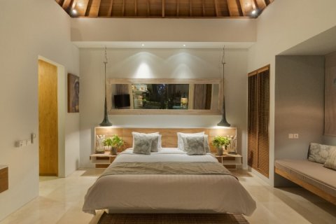Вилла с 4 спальнями в Seminyak, Бадунг, Индонезия № 1235 16