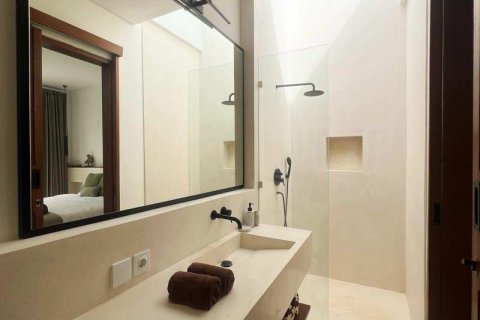 2 bedrooms Villa in Jimbaran, Badung, Indonesia No. 9478 9