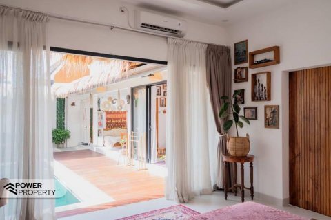 2 bedrooms Villa in Seminyak, Badung, Indonesia No. 9477 4