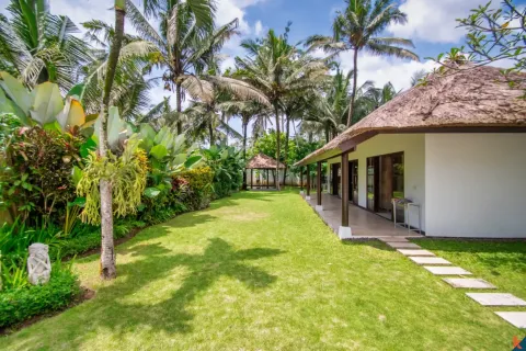 4 bedrooms Villa in Ubud, Gianyar, Indonesia No. 10198 9