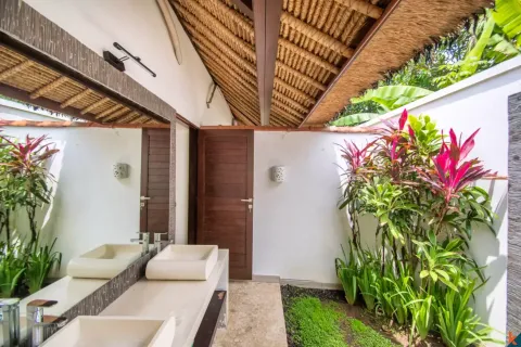 4 bedrooms Villa in Ubud, Gianyar, Indonesia No. 10198 25