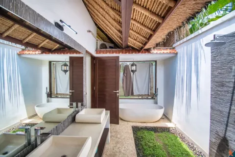 4 bedrooms Villa in Ubud, Gianyar, Indonesia No. 10198 30
