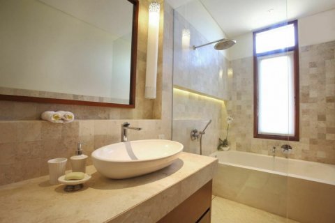5 bedrooms Villa in Klungkung, Indonesia No. 864 16