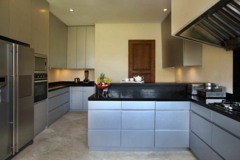 5 bedrooms Villa in Klungkung, Indonesia No. 864 19