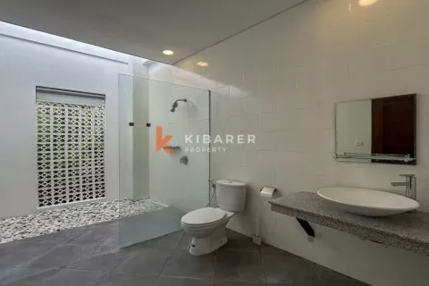 3 bedrooms Villa in Tibubeneng, Badung, Indonesia No. 12061 13