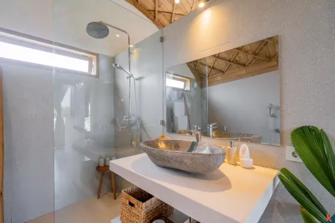 3 bedrooms Villa in Tibubeneng, Badung, Indonesia No. 10184 11