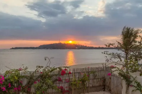 4 bedrooms Villa in Central Lombok, Indonesia No. 10180 3
