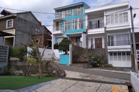 3 bedrooms House in Lembang, West Bandung, Indonesia No. 5586