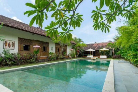 10 bedrooms Villa in Seminyak, Badung, Indonesia No. 679