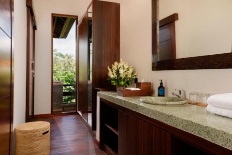 2 bedrooms Villa in Ubud, Gianyar, Indonesia No. 8739 9