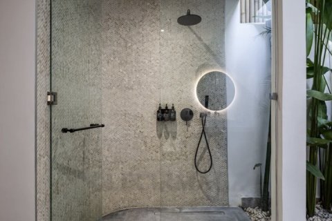 4 bedrooms Villa in Canggu, Badung, Indonesia No. 8733 15