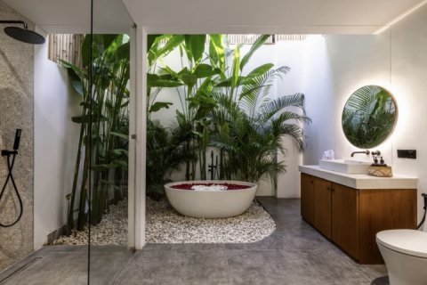 4 bedrooms Villa in Canggu, Badung, Indonesia No. 8733 26