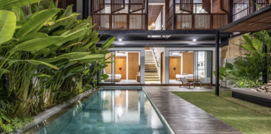 4 bedrooms Villa in Canggu, Badung, Indonesia No. 8733