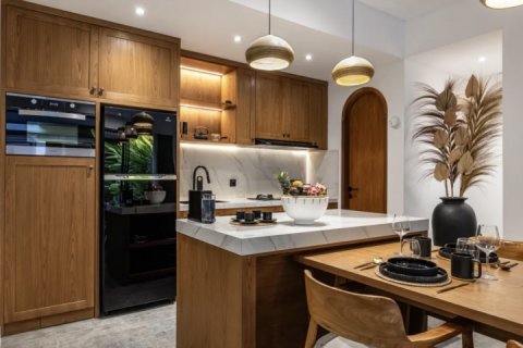 4 bedrooms Villa in Canggu, Badung, Indonesia No. 8733 11