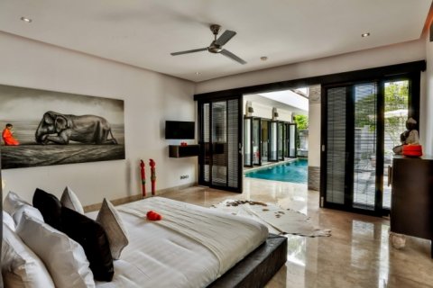 3 bedrooms Villa in Seminyak, Badung, Indonesia No. 1249 13
