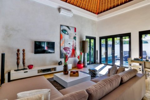 3 bedrooms Villa in Seminyak, Badung, Indonesia No. 1249 18