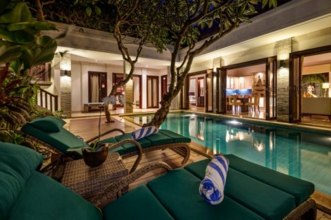 3 bedrooms Villa in Seminyak, Badung, Indonesia No. 1248 24