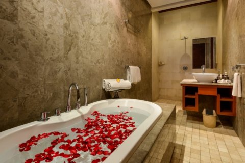 3 bedrooms Villa in Seminyak, Badung, Indonesia No. 1248 14