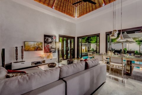 3 bedrooms Villa in Seminyak, Badung, Indonesia No. 1250 7