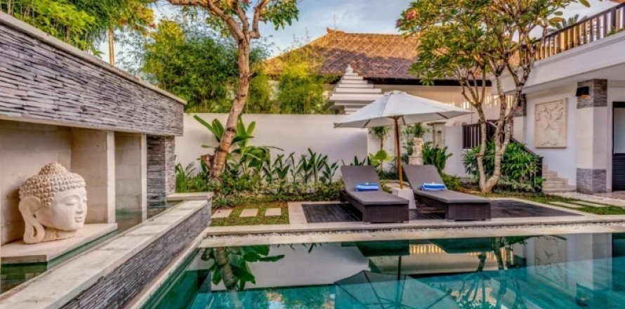 3 bedrooms Villa in Seminyak, Badung, Indonesia No. 1250