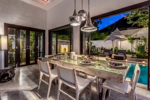 3 bedrooms Villa in Seminyak, Badung, Indonesia No. 1250 8
