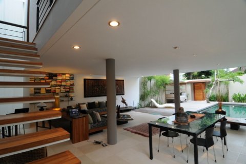 2 bedrooms Villa in Seminyak, Badung, Indonesia No. 1600 11