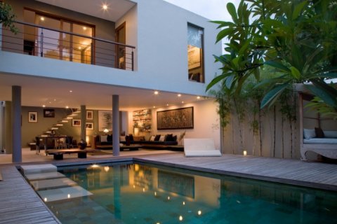 2 bedrooms Villa in Seminyak, Badung, Indonesia No. 1600 26