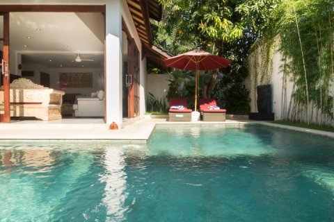 3 bedrooms Villa in Seminyak, Badung, Indonesia No. 1601 3