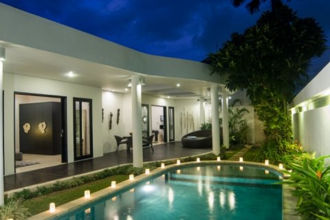 Вилла с 1 спальней в Seminyak, Бадунг, Индонезия № 1604