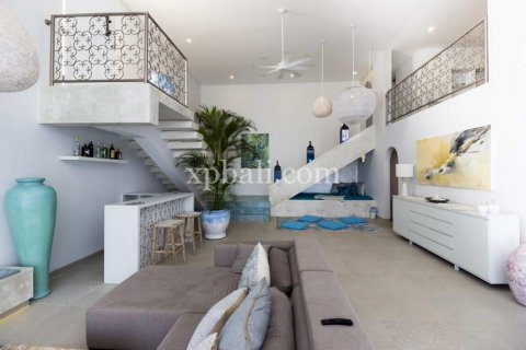 6 bedrooms Villa in South Kuta, Badung, Indonesia No. 7871 15