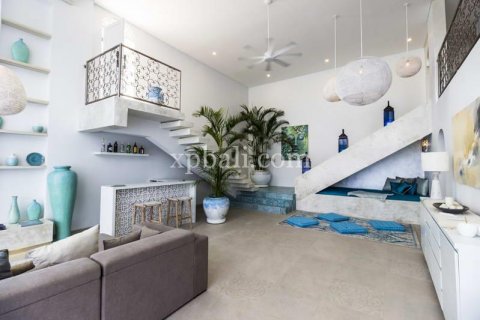 6 bedrooms Villa in South Kuta, Badung, Indonesia No. 7871 14