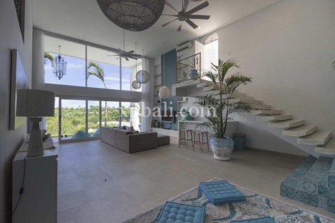 6 bedrooms Villa in South Kuta, Badung, Indonesia No. 7871 10