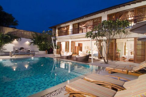 Вилла с 4 спальнями в Seminyak, Бадунг, Индонезия № 702 16