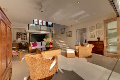 Вилла с 4 спальнями в Seminyak, Бадунг, Индонезия № 702 22