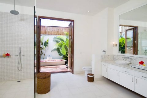 Вилла с 4 спальнями в Seminyak, Бадунг, Индонезия № 702 8