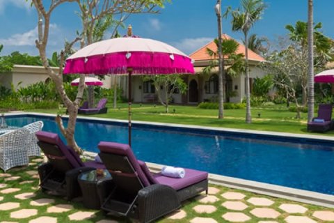 6 bedrooms Villa in Seminyak, Badung, Indonesia No. 701 25