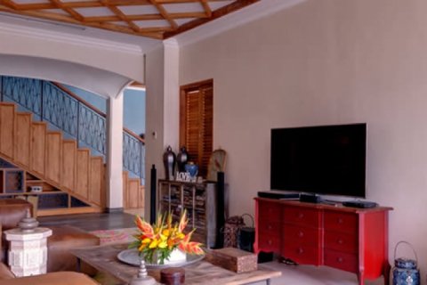 6 bedrooms Villa in Seminyak, Badung, Indonesia No. 701 21