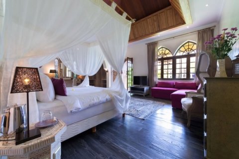 6 bedrooms Villa in Seminyak, Badung, Indonesia No. 701 11