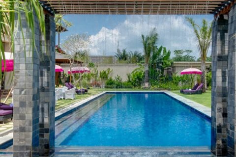6 bedrooms Villa in Seminyak, Badung, Indonesia No. 701 24