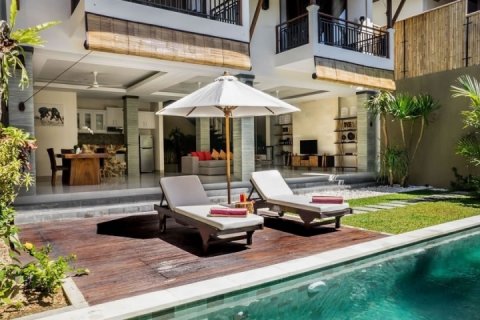 5 bedrooms Villa in Seminyak, Badung, Indonesia No. 863