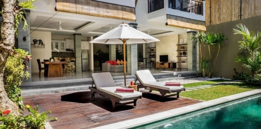 5 bedrooms Villa in Seminyak, Badung, Indonesia No. 863